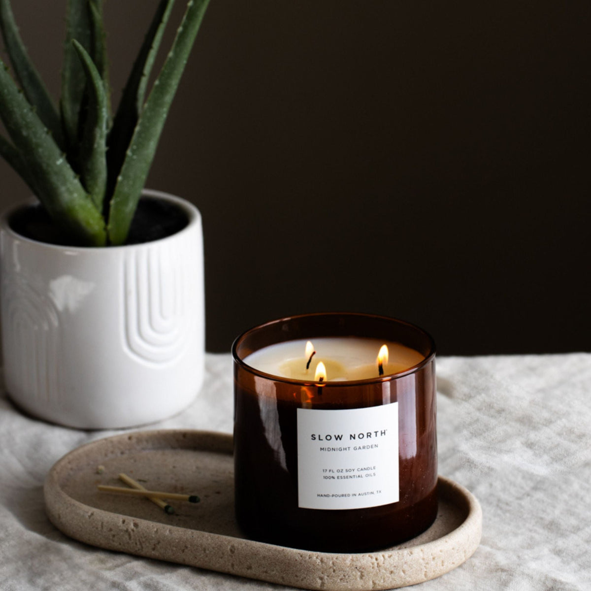 Midnight Garden (Lavender + Rosemary + Geranium) - Signature 3-Wick Candle by Slow North – view 4