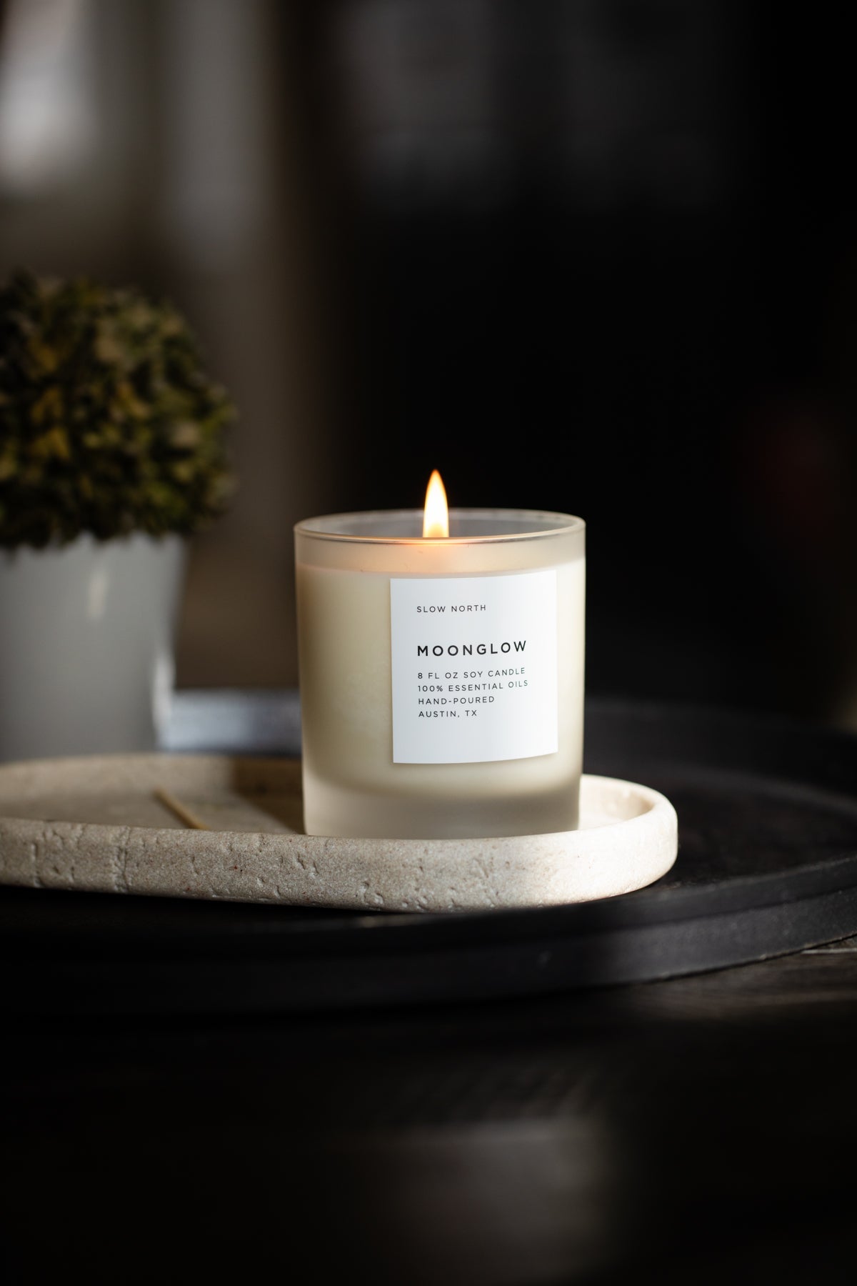 Moonglow - Signature Candle (Patchouli + Cinnamon + Black Pepper) by Slow North – view 9