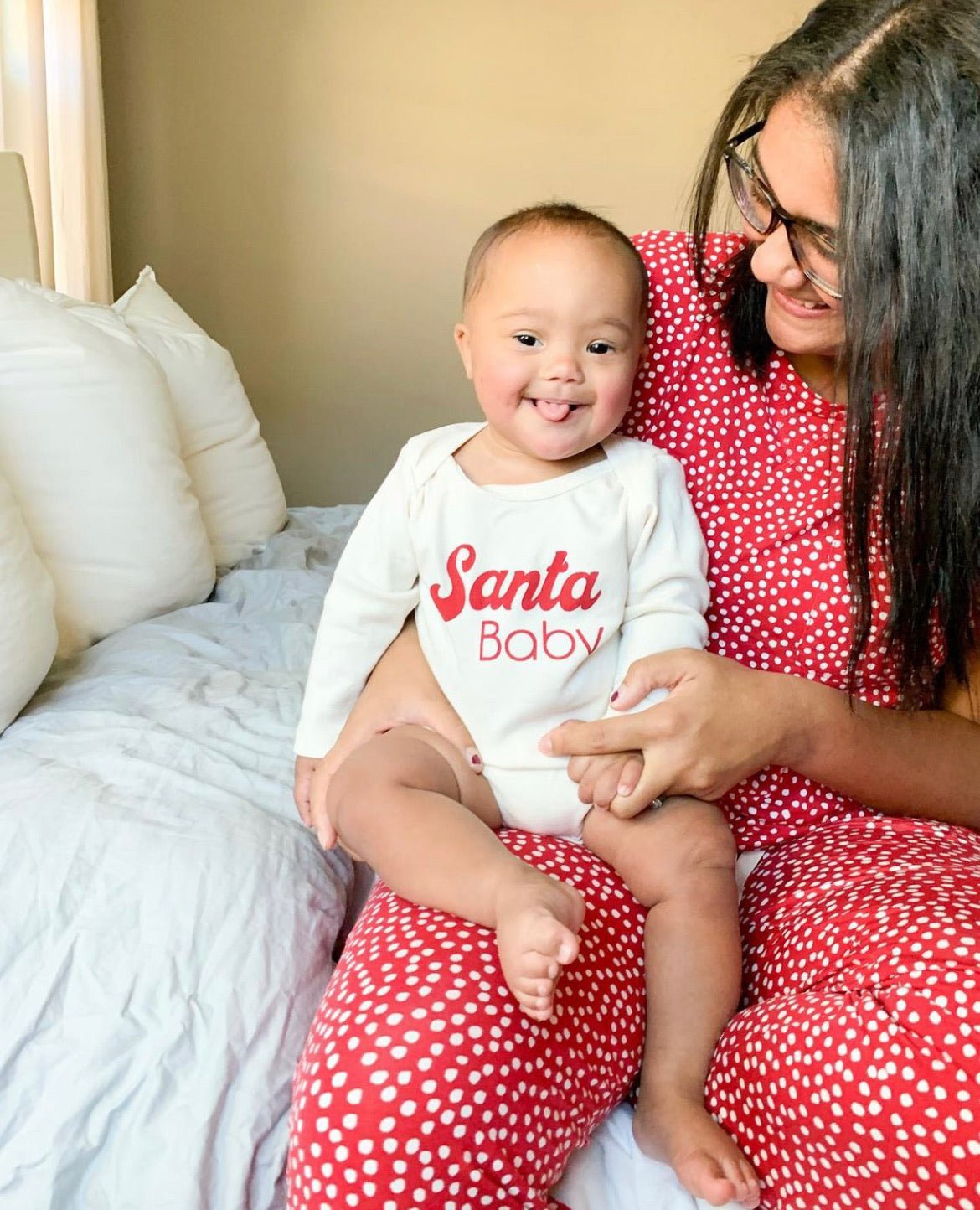 Santa Baby Organic Baby Bodysuit Long Sleeve by Tenth & Pine – view 7