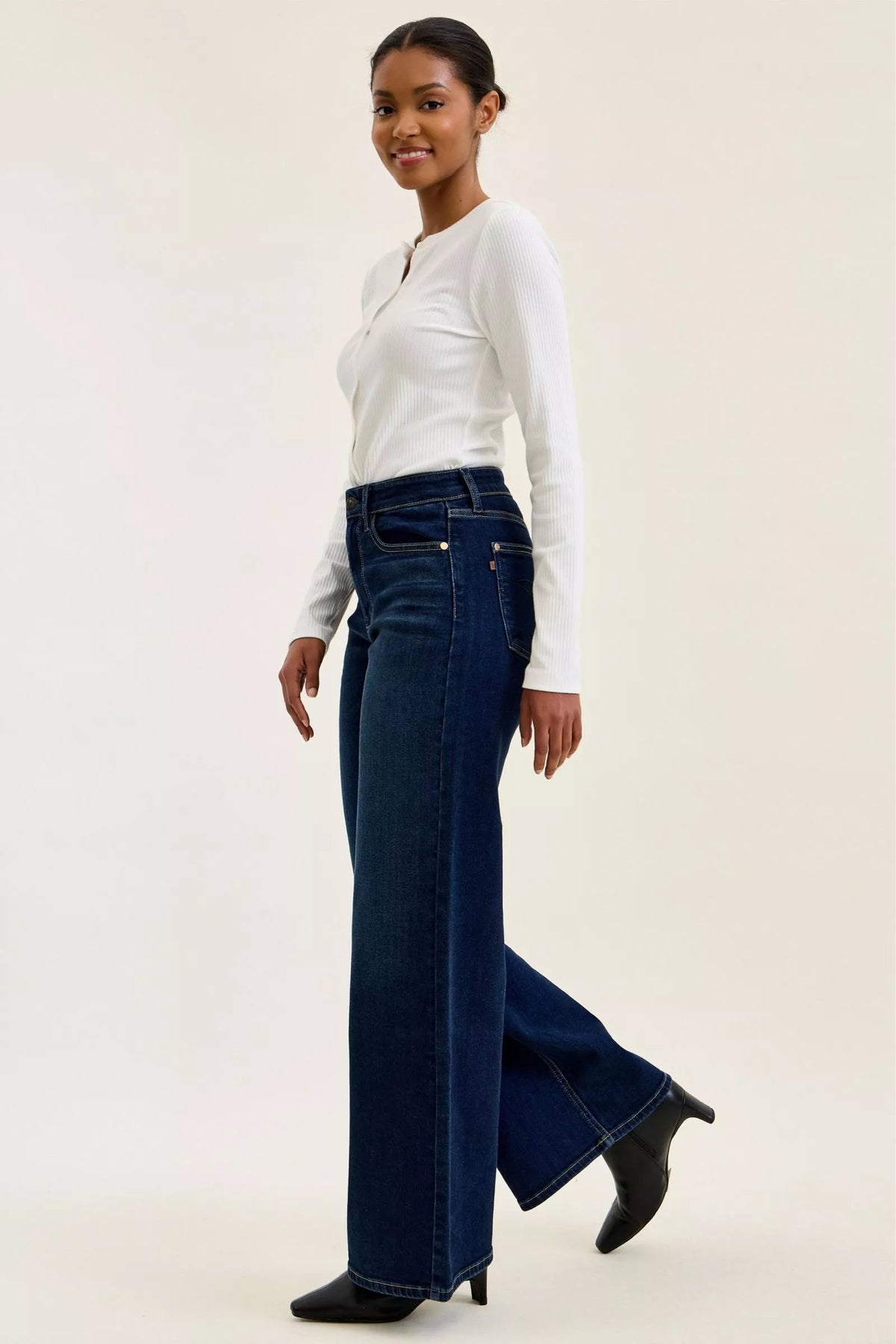 Judy Blue High-Waisted Wide-Leg Dark Wash Jeans – view 7