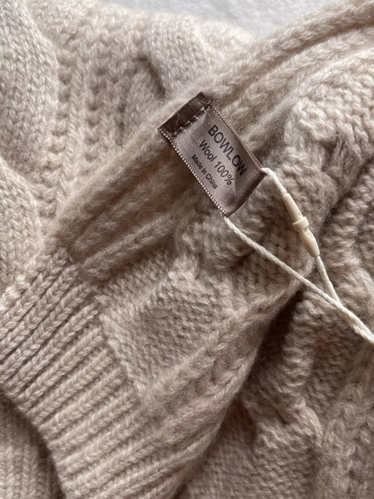 Wool Cable Knit Winter Scarf – view 8