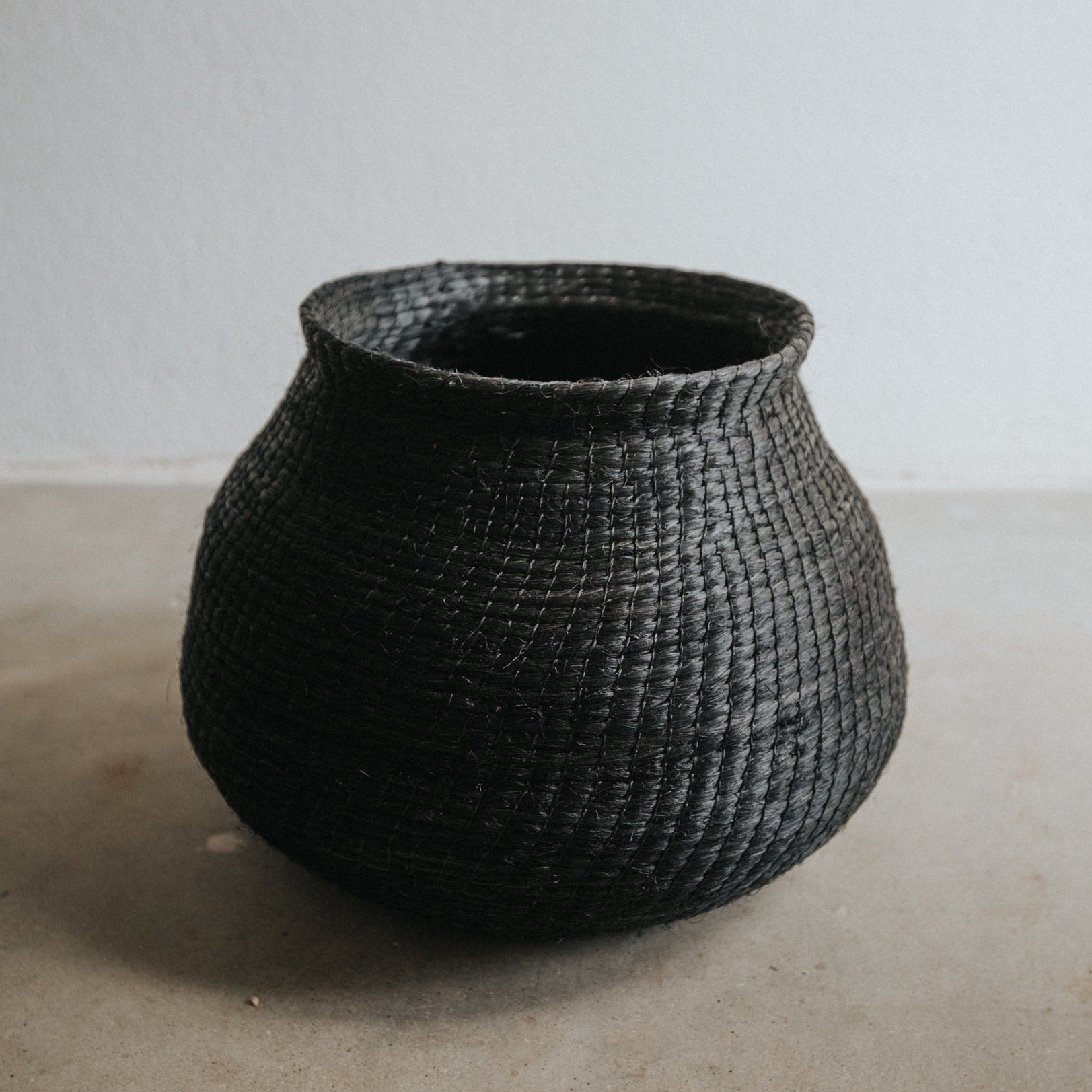 Thembi Vase-Home-Sonder Goods-Black-Forth and Nomad